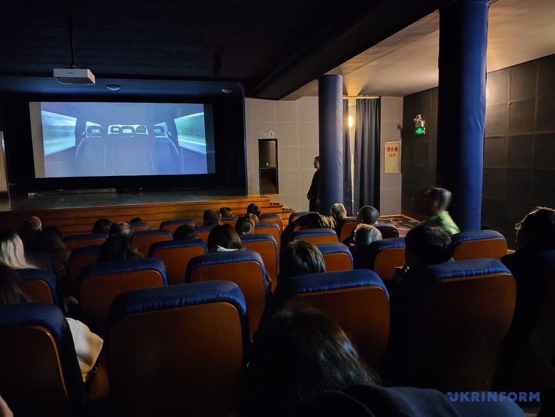 u pekini projshli pokazi dokumentalnih filmiv pro rosijsku vijnu v ukrayini 89543c0