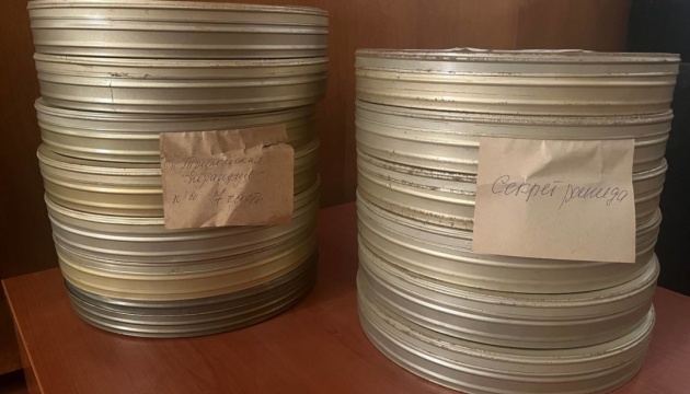 dovzhenko centru peredali dva nimi filmi jaki vvazhali vtrachenimi 808b8fb