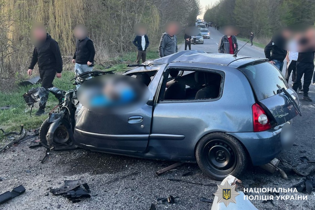 dtp z marshrutkoju na vinnichchini kilkist zagiblih zrosla do troh vosmero poranenih 389f3c1