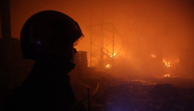 Ракетний удар по Дніпру: кількість постраждалих зросла до дев'яти