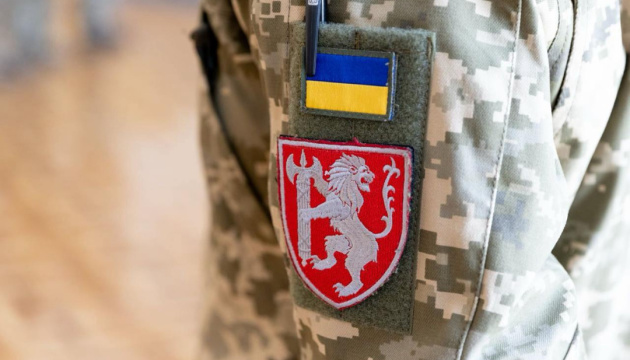 Сирський і Умєров привітали воїнів Військової служби правопорядку із професійним святом