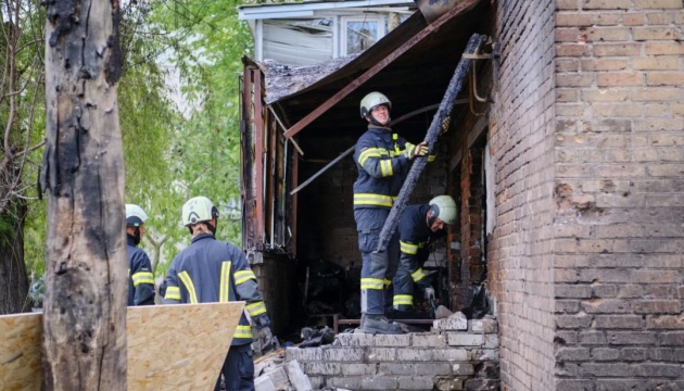 Атака дронів на Черкаси: пошкоджені будинки, склади підприємства та торговельної бази