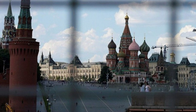 Кремль свідомо затягує переговори і готується до тривалої війни - ISW