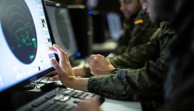 Масована атака: сили ППО збили 45 крилатих ракет та знешкодили 266 дронів