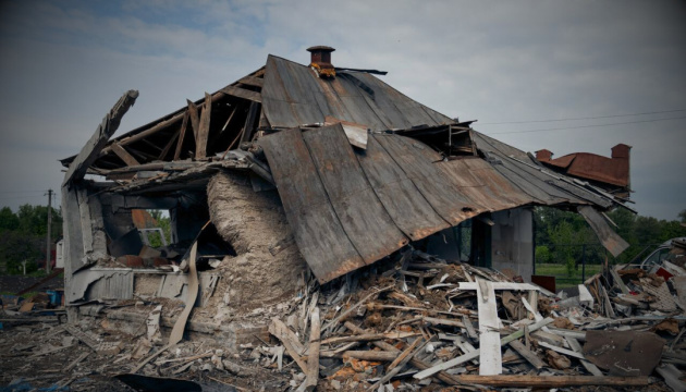 Обстріляли 34 населені пункти: росіяни за добу 80 разів ударили по Сумщині