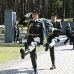 u bikivni projshla ceremonija vshanuvannja pamjati zhertv politichnih represij 31d6aab