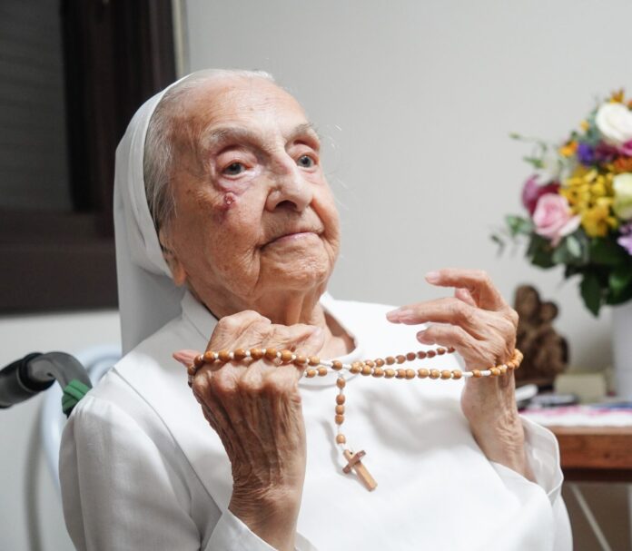 u braziliyi pomerla u vici 116 rokiv najstarisha ljudina u sviti e791a1a