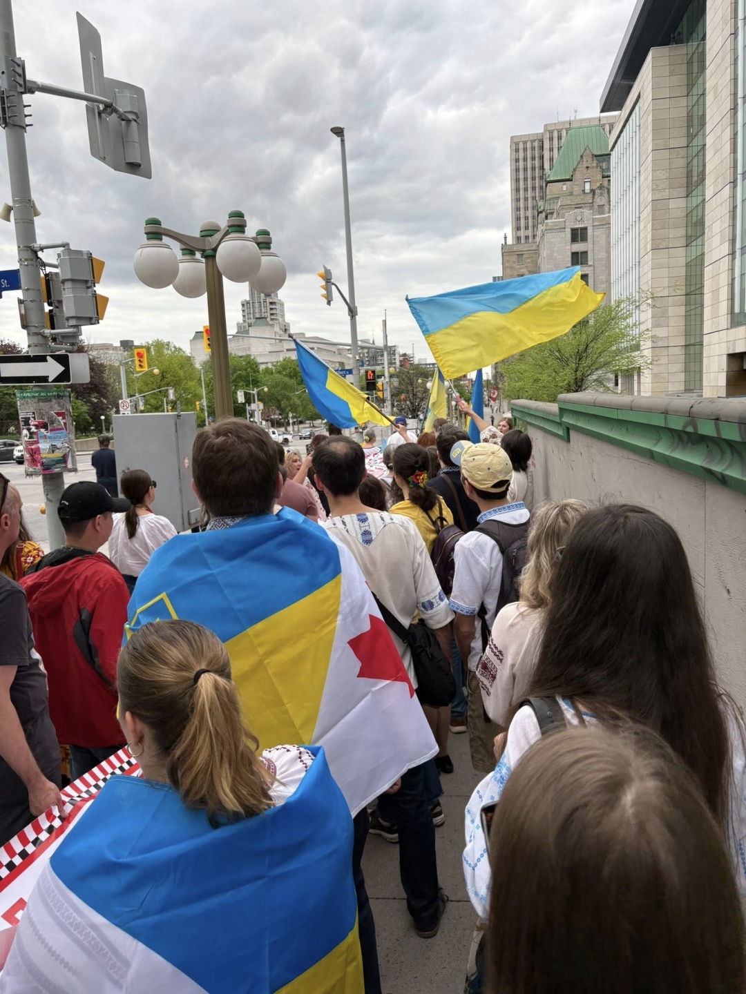 u ottavi projshov marsh do dnja vishivanki a60a6af