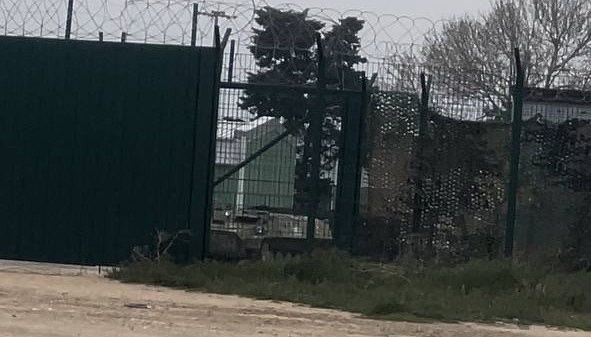 u sevastopoli z punktu dislokaciyi morskoyi pihoti rosijani vivozjat majno atesh f274b28