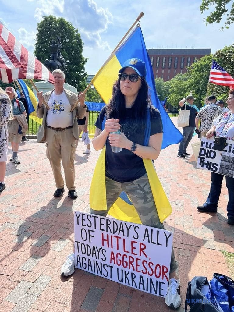 u vashingtoni pribichniki rosiyi vijshli na marsh bezsmertnogo polku ukrayinci vlashtuvali kontrzahid c1605fe