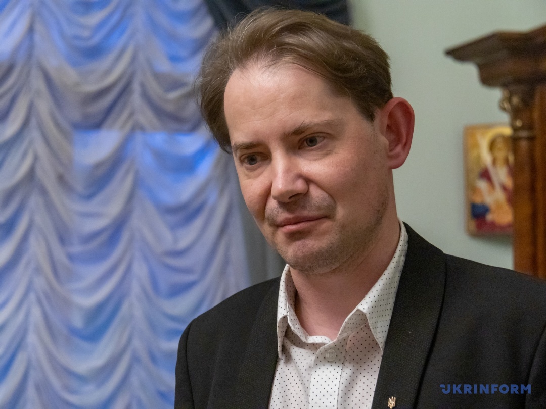 vid pochatku povnomasshtabnogo vtorgnennja blizko 20 vikonaciv nacfilarmoniyi viyihali za kordon 28f3da3