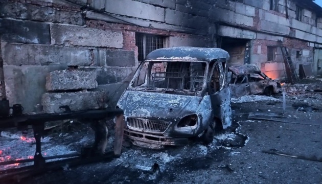 Війська РФ вночі вдарили по будівельній базі у Слов’янську