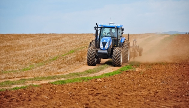 vinnicki agrariyi zasijali ponad polovinu zaplanovanih ploshh jarih zernovih ff13669