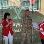 https://west.in.ua/2025/06/23/подяки-за-захист-україни-волонтери-української-команди-вручили-іменні-подяки-двом-буковинцям/