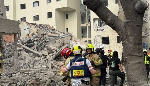 iran zdijsniv obstril izrayilju na tli nichnogo udaru ssha 604a955