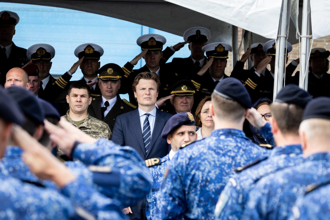 niderlandi ta belgija peredali ukrayini dva minnih tralshhiki 76bc4bc