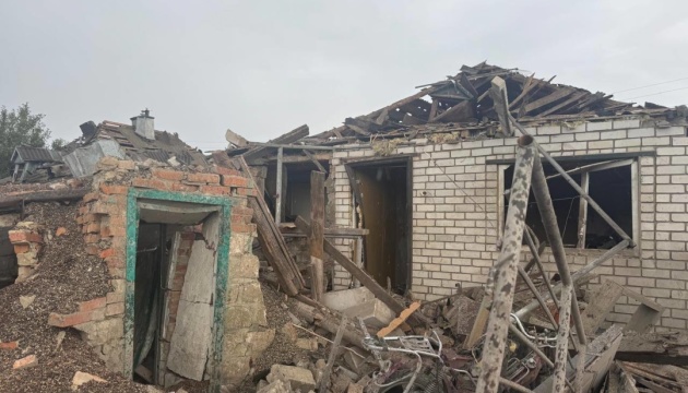 Росіяни минулої доби атакували Харківщину дронами й КАБами, троє поранених