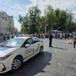 u chernivcjah ne kursujut trolejbusi 3 ta 5 parafijani upc perekrili vulicju golovnu 3c365a6