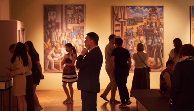 У Києві показують картини, які понад 80 років були недоступні для глядачів