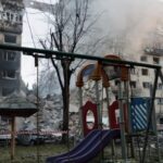 u kiyevi vnaslidok masovanoyi rosijskoyi ataki poshkodzheni 207 obʼyektiv a941e2d