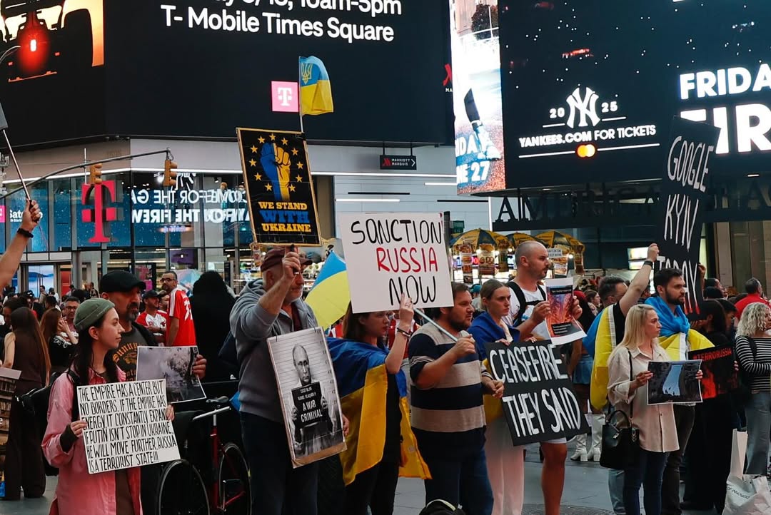 u nju jorku vidbulasja demonstracija z vimogoju chitkoyi vidpovidi na rosijskij teror d315b7c