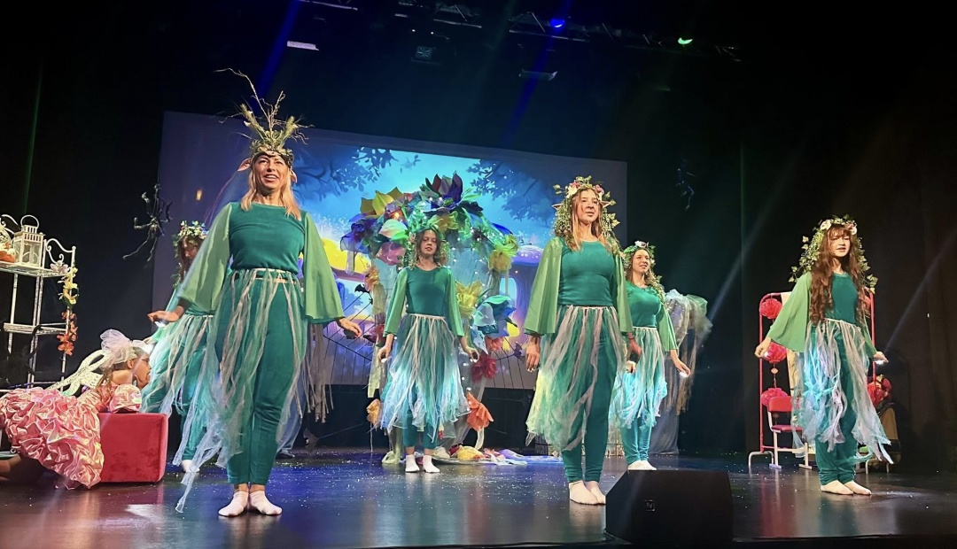 u varshavi vidbulasja premyera ukrayinskogo ditjachogo mjuziklu nich na gorishhi 89cce9c