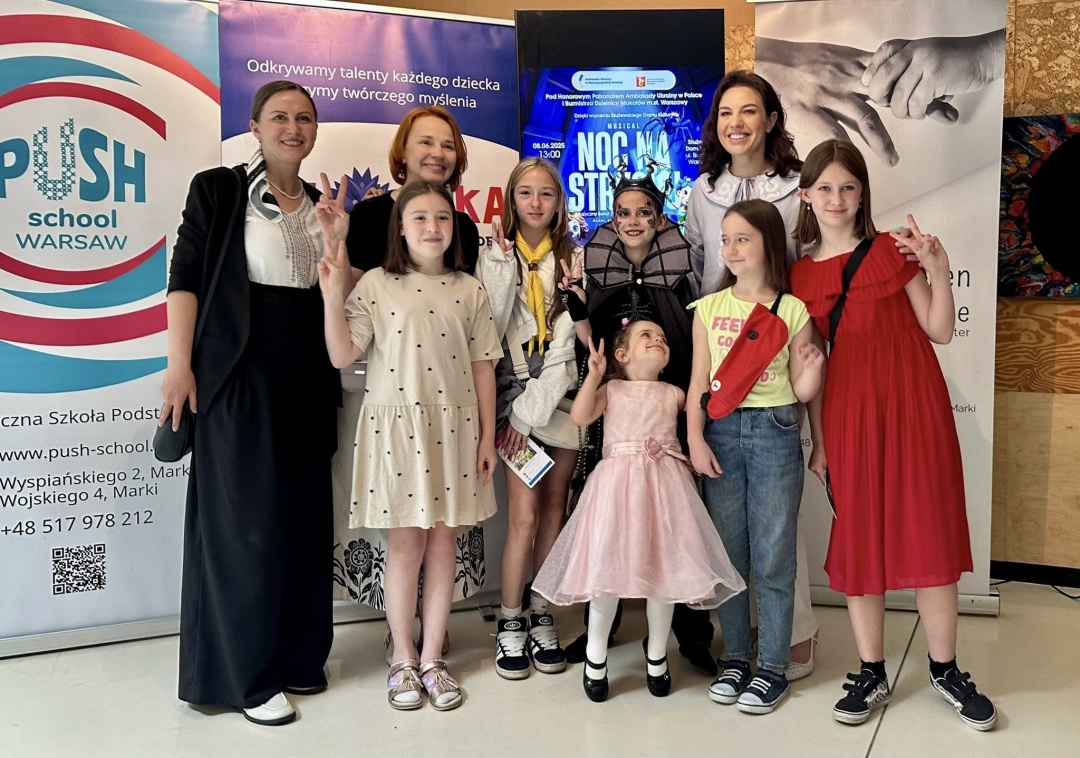 u varshavi vidbulasja premyera ukrayinskogo ditjachogo mjuziklu nich na gorishhi c7808ba