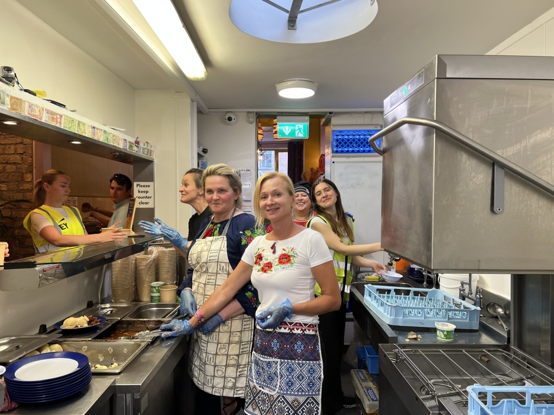 ukrayinski volonteri organizuvali blagodijnij vechir u dublini 82e6900