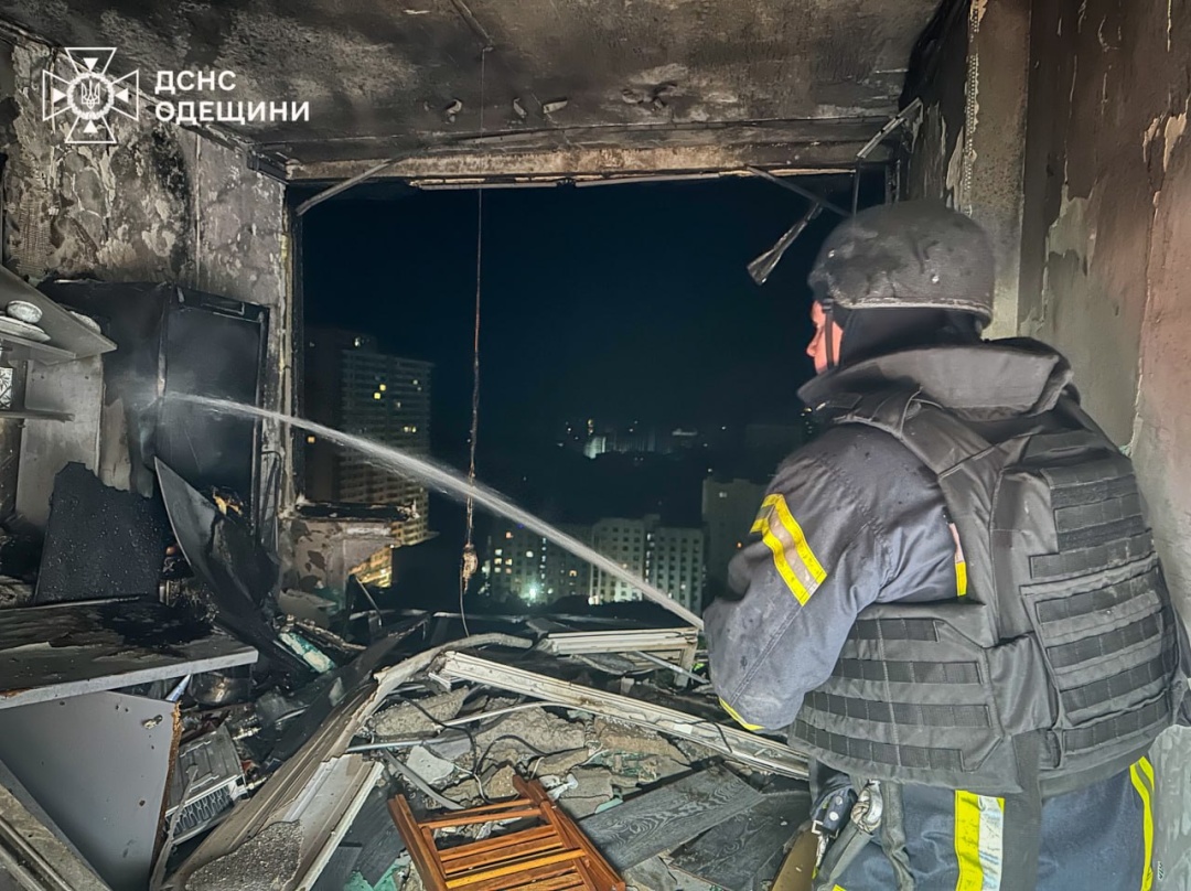 v odesi pislja ataki droniv spalahnuli pozhezhi 13 postrazhdalih 698428a