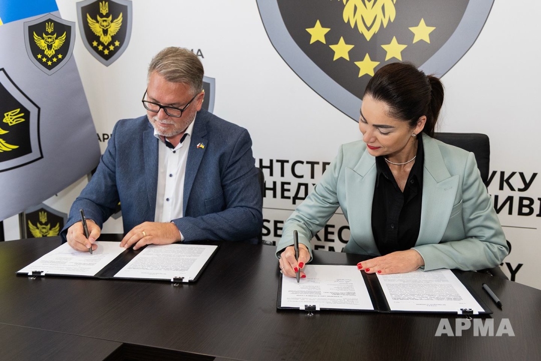 arma spilno z cheskimi fahivcjami pracjuvatimut nad povernennjam rosijskih areshtovanih aktiviv 1fd7af5