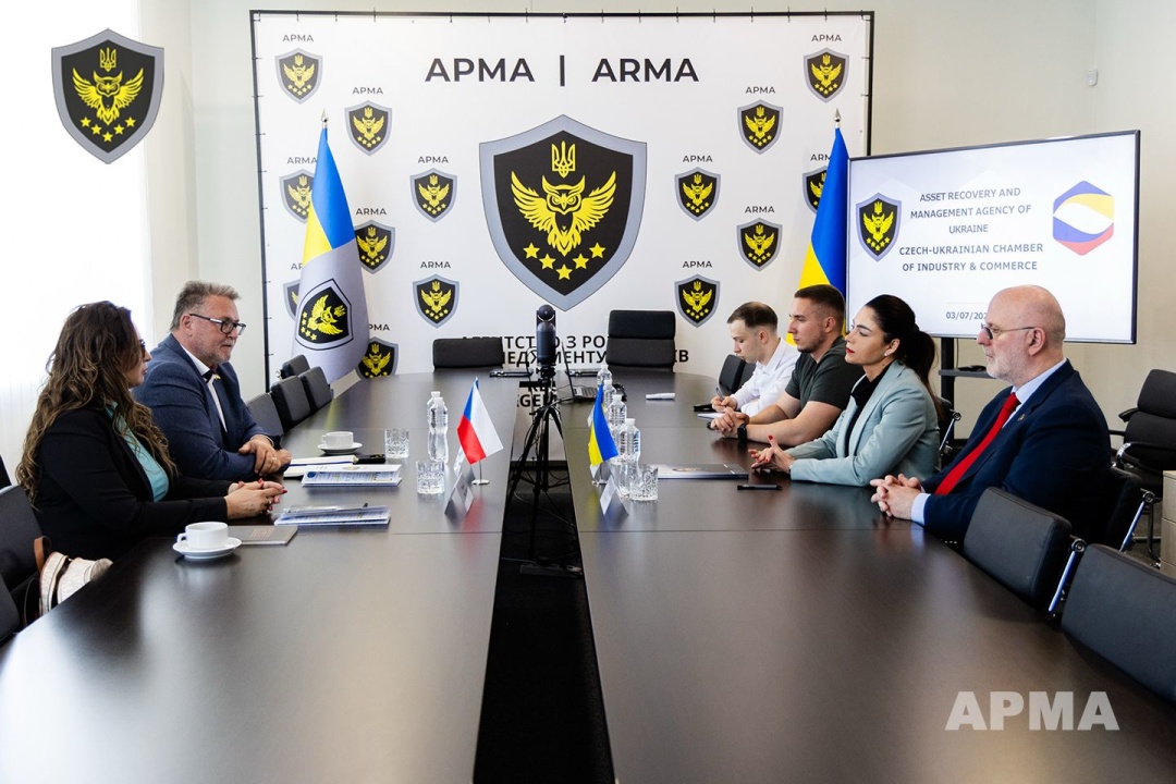 arma spilno z cheskimi fahivcjami pracjuvatimut nad povernennjam rosijskih areshtovanih aktiviv 8d14a5d