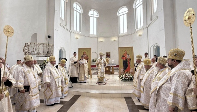  Глава УГКЦ освятив на Прикарпатті храм, який будували понад 30 років