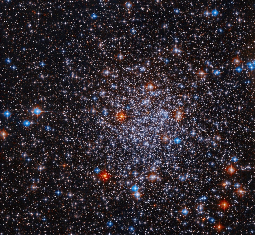 hubble pokazav kolorove skupchennja zirok u chumackomu shljahu ce9fbec