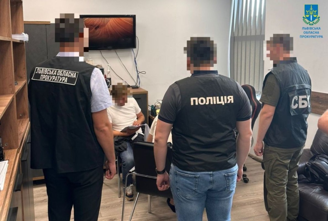 kerivnic dvoh rajoniv lvova pidozrjujut u roztrati ₴17 miljona pri likvidaciyi naslidkiv udaru rf 7899cc1