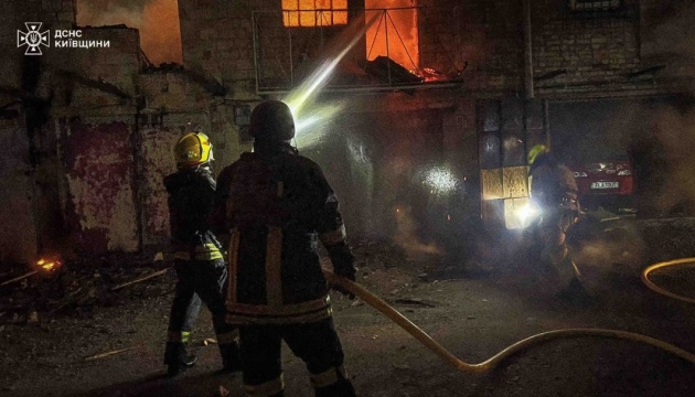 Росіяни ракетами атакували Фастівський район Київщини - є пошкодження та руйнування