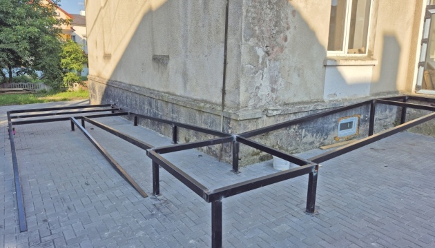 У Чорткові облаштовують відділення для реабілітації людей з інвалідністю