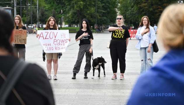 u lvovi vshanuvali pamjat zagiblih v olenivci 030eadd