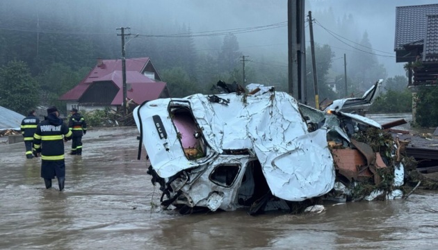 У Румунії сильні зливи спричинили повінь, є загиблий