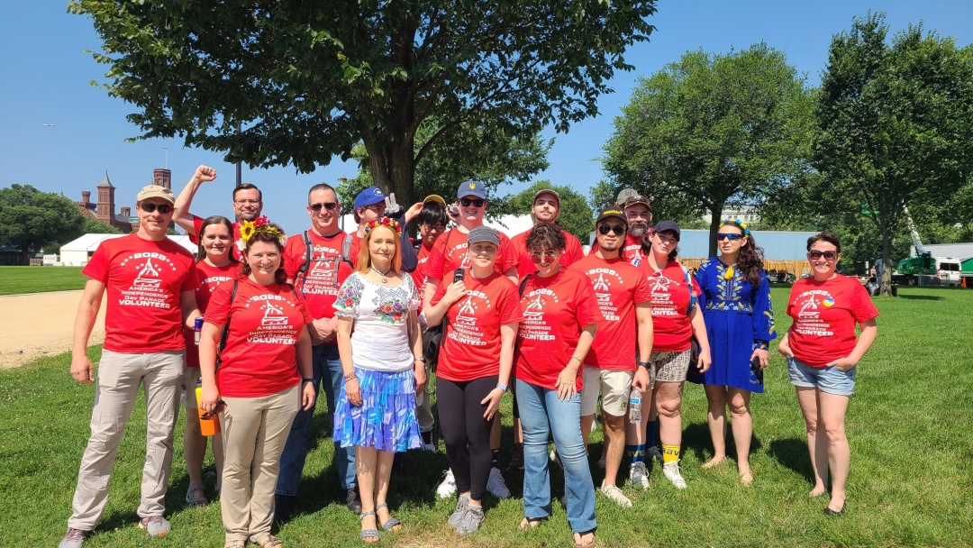 ukrayinci projshli centrom vashingtona na paradi do dnja nezalezhnosti ssha 4d758ce