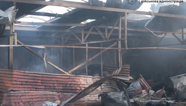 zaporizhzhja zaznalo 6 udariv shahedami poshkodzheni skladi ta silgosptehnika postrazhdala zhinka 9b76a29