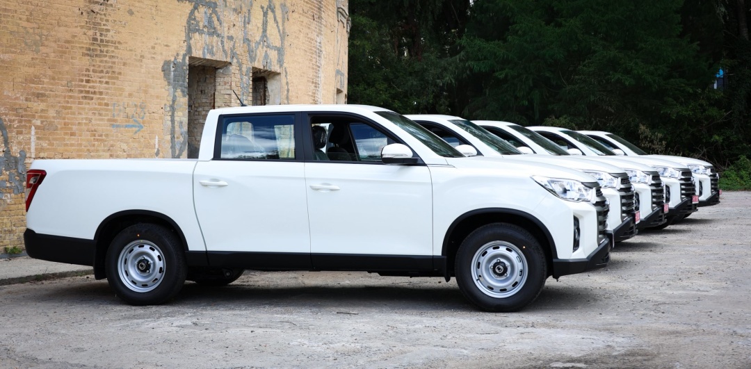 kiyivshhina peredala polku bezpilotnih sistem ahilles partiju pikapiv 2ed938a