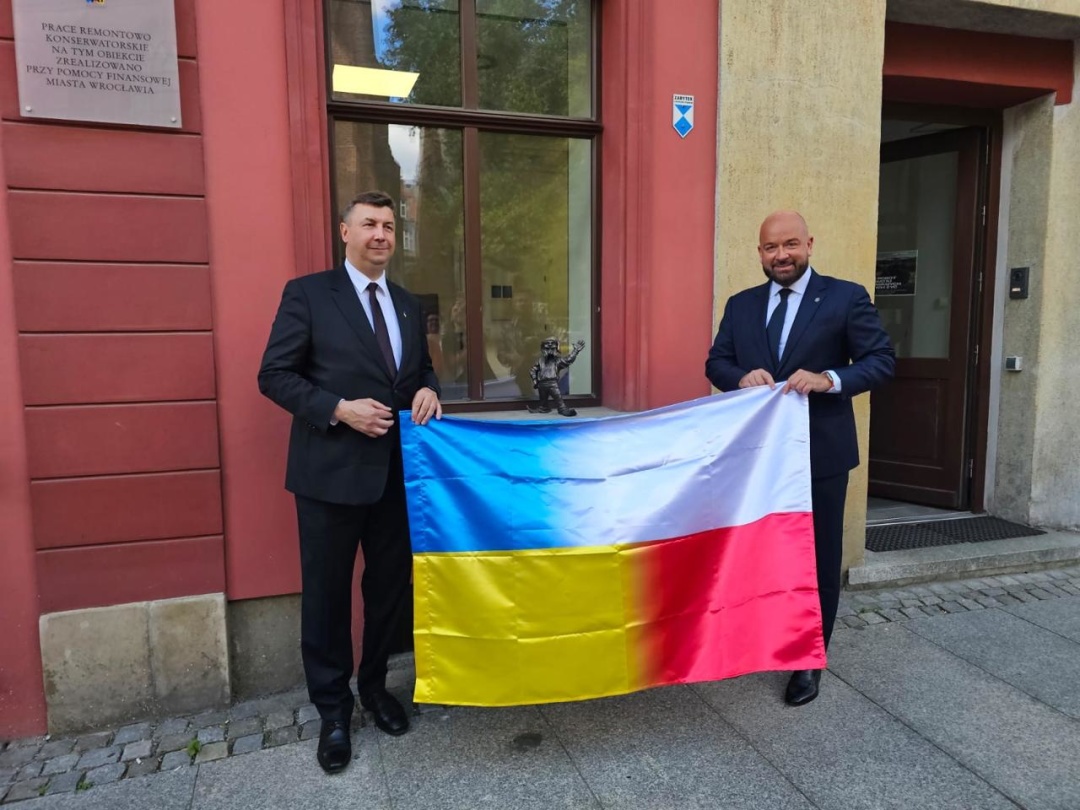 u vroclavi zjavivsja ukrayinskij gnomik v nacionalnomu vbranni fbc0a39