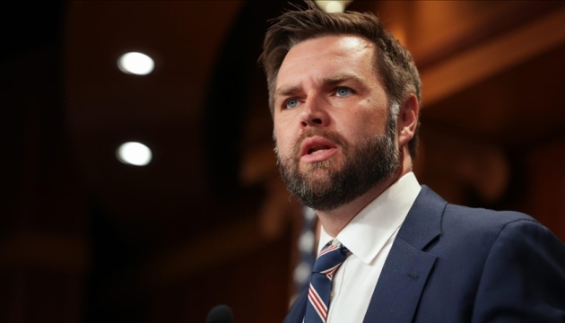 Венс звинувачує адміністрацію Байдена у приховуванні матеріалів про Епштейна