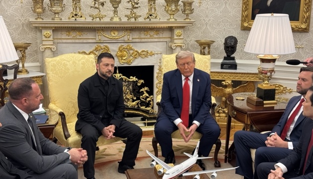 Зеленський розповів, як Трамп дзвонив Путіну в ході переговорів