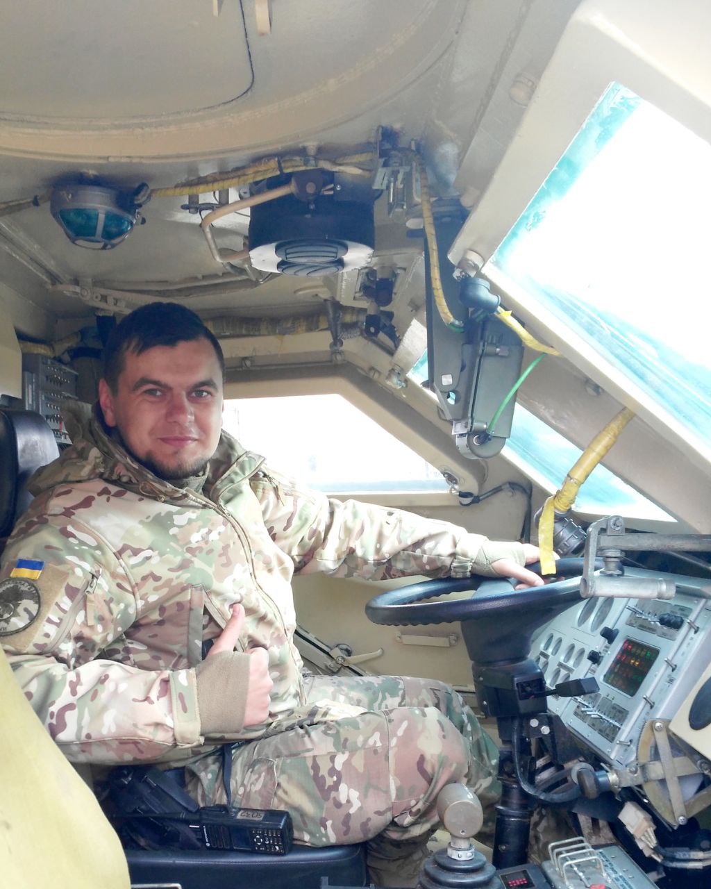 Пам'яті Героя України, старшого лейтенанта Віталія Грицаєнка (позивний «Гоголь») 16 pamjati geroja ukrayini starshogo lejtenanta vitalija gricayenka pozivnij gogol 6e14a03