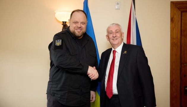 Стефанчук поговорив із британським колегою про важливість тиску на Росію