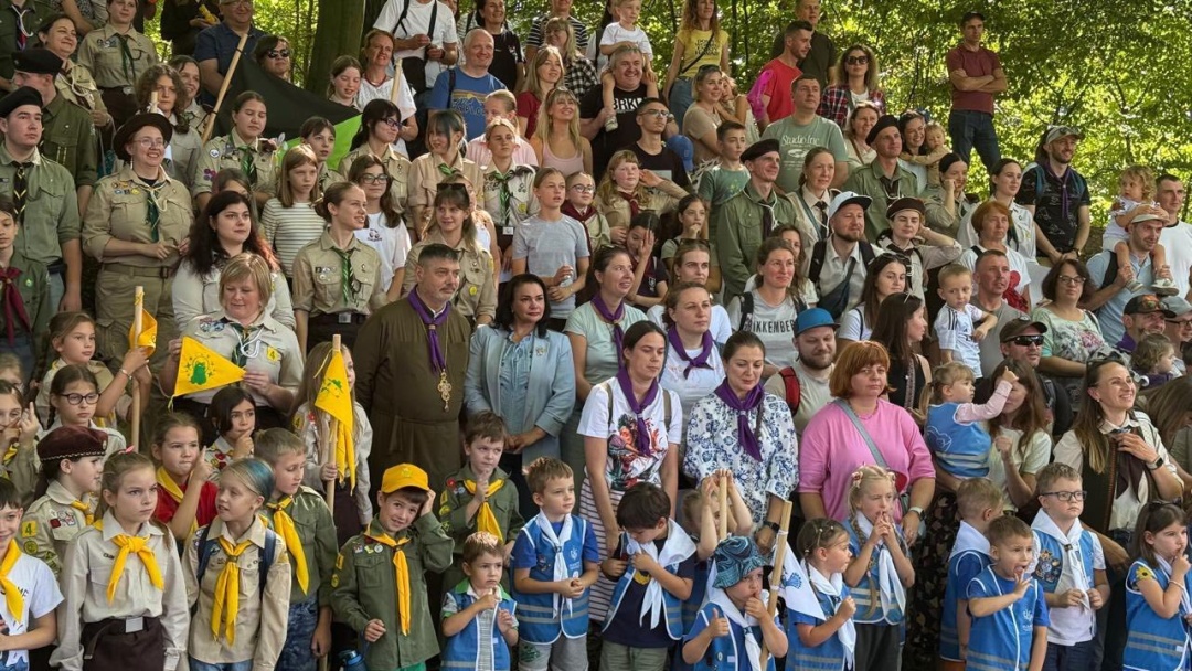 u krakovi urochisto rozpochavsja novij plastovij rik 1bbf096