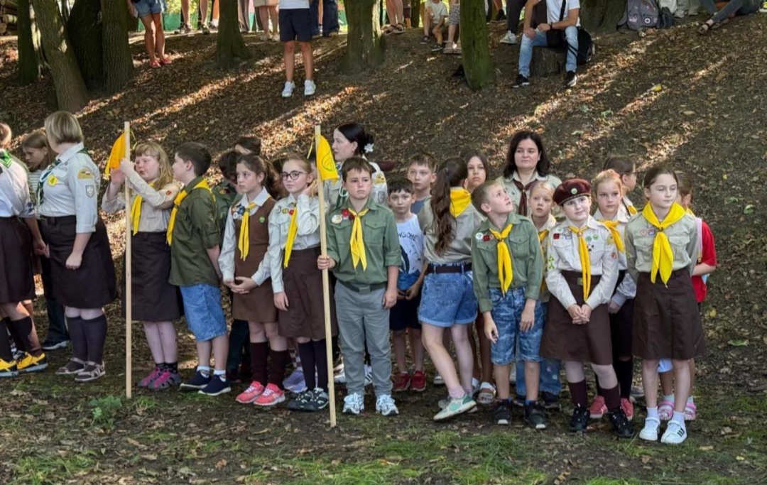 u krakovi urochisto rozpochavsja novij plastovij rik c03e206