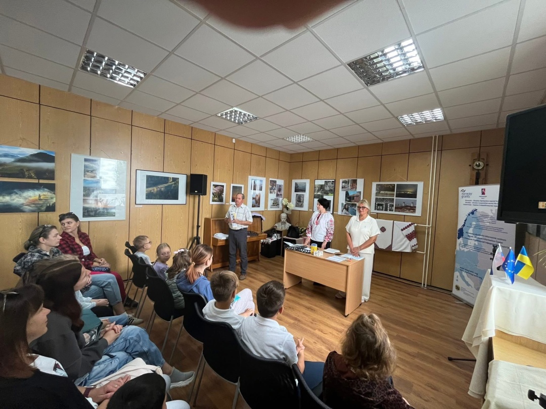 ukrayinski diti u slovachchini otrimali shhe odin osvitnij oseredok 9cbcd45