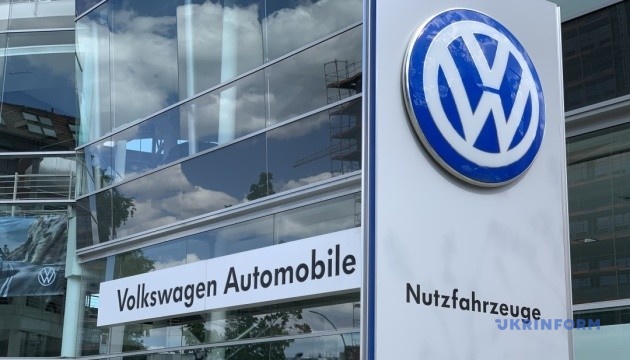 Volkswagen інвестує в штучний інтелект до мільярда євро
